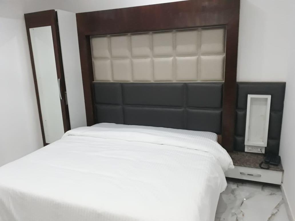 Hotel Neelam Moga Ludhiana Exterior foto